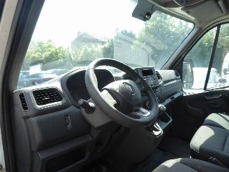 Renault Master Grand Confort picture 12