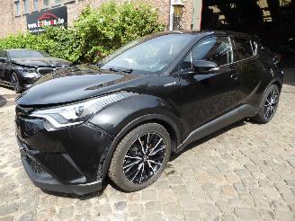 uszkodzony samochody osobowe Toyota CH-R Hybrid 2018/1