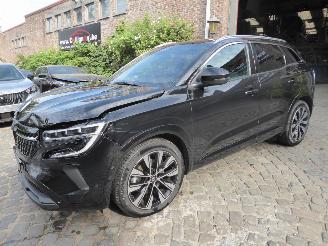 uszkodzony samochody osobowe Renault Austral Techno 2023/10