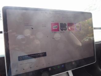Tesla Model 3  picture 19