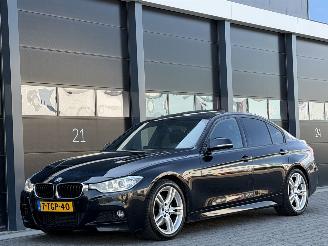 škoda osobní automobily BMW 3-serie 330d M-Pakket Head-Up Dak Leer 2013/6