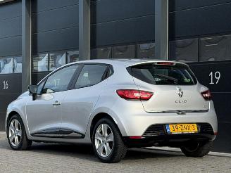 Renault Clio 1.5 dCi ECO Expression Navi Airco picture 5