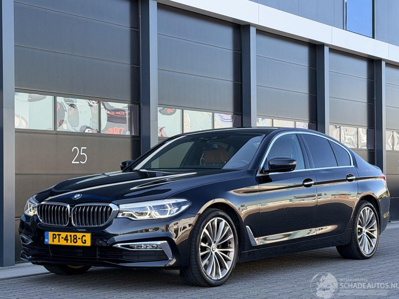 BMW 5-serie 520d High Executive Head-Up Camera Leer