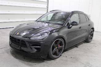 Schadeauto Porsche Macan  2021/2