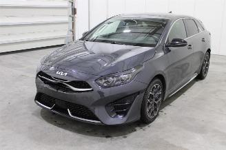 Voiture accidenté Kia Pro cee d pro_cee'd 2024/7