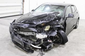 Avarii autoturisme BMW 1-serie 118 2022/1