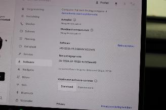 Tesla Model 3  picture 15