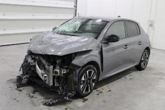 Coche accidentado Peugeot 208  2024/11