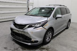 uszkodzony samochody osobowe Toyota Sienna  2021/4