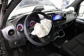 Mercedes Sprinter  picture 9