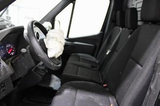 Mercedes Sprinter  picture 10