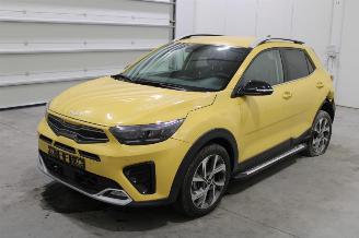 Damaged car Kia Stonic  2024/6