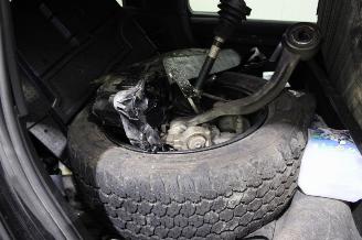 Land Rover Defender  picture 24