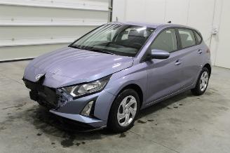 Unfallwagen Hyundai I-20 i20 2025/9