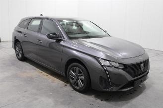 Peugeot 308  picture 2