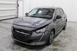 Schadeauto Peugeot 208  2023/7