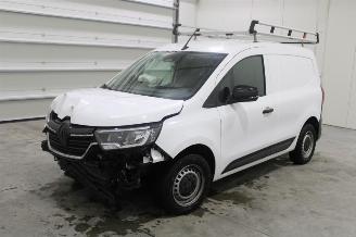 Auto incidentate Renault Kangoo  2024/10