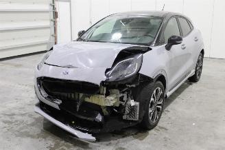 Coche accidentado Ford Puma  2021/1