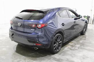 Mazda 3  picture 4