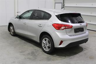 Ford Focus  picture 4