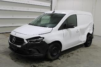 Damaged car Mercedes Citan  2024/6