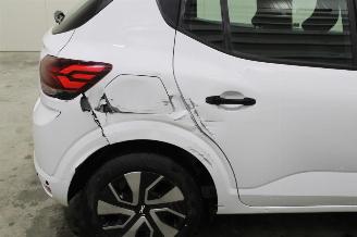 Dacia Sandero  picture 9