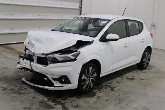 Voiture accidenté Dacia Sandero  2025/10