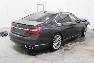 BMW 7-serie 730 picture 3