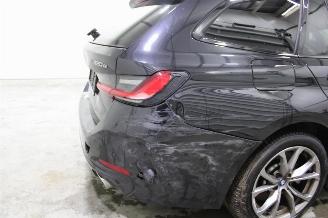 BMW 3-serie 320 picture 9