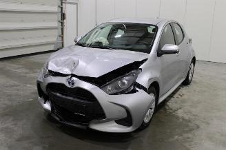 Damaged car Toyota Yaris  2021/8