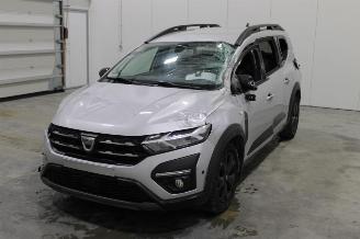 Vaurioauto  passenger cars Dacia Jogger  2022/7