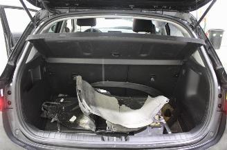 Kia Stonic  picture 21