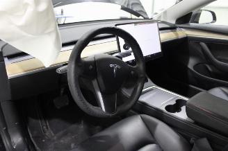 Tesla Model 3  picture 10