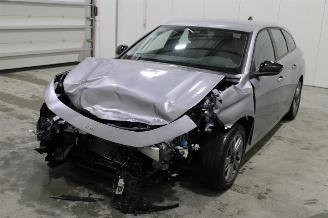 skadebil auto Peugeot 308  2024/3