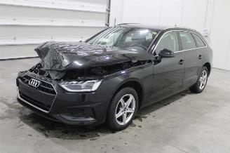skadebil auto Audi A4  2022/10