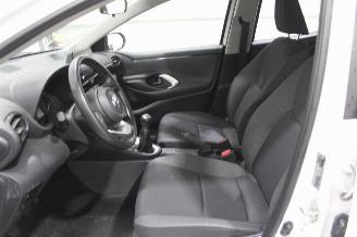 Toyota Yaris  picture 9