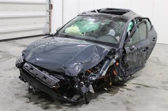 Voiture accidenté Cupra Leon  2025/1