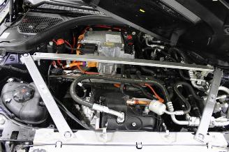 BMW i4  picture 13