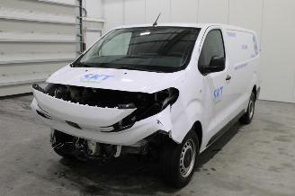 Unfallwagen Peugeot Expert  2025/3