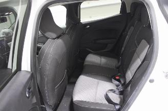 Renault Clio  picture 10