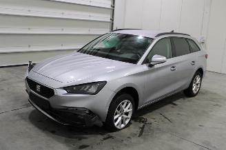 uszkodzony samochody osobowe Seat Leon  2022/12