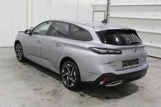 Peugeot 308  picture 4