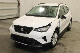 damaged passenger cars Seat Arona  2024/10