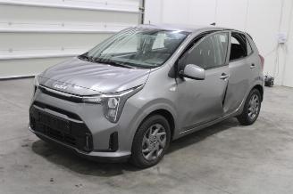 skadebil auto Kia Picanto  2025/11