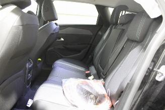 Peugeot 308  picture 12