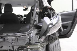 Peugeot 208  picture 22