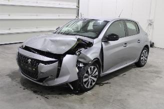 Schadeauto Peugeot 208  2023/7