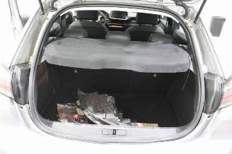 Peugeot 208  picture 20