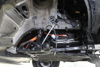 BMW iX1  picture 17