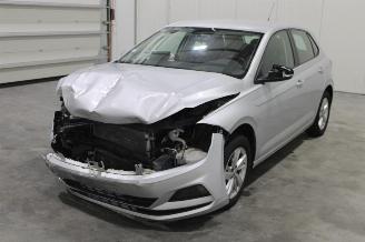 krockskadad bil auto Volkswagen Polo  2018/6